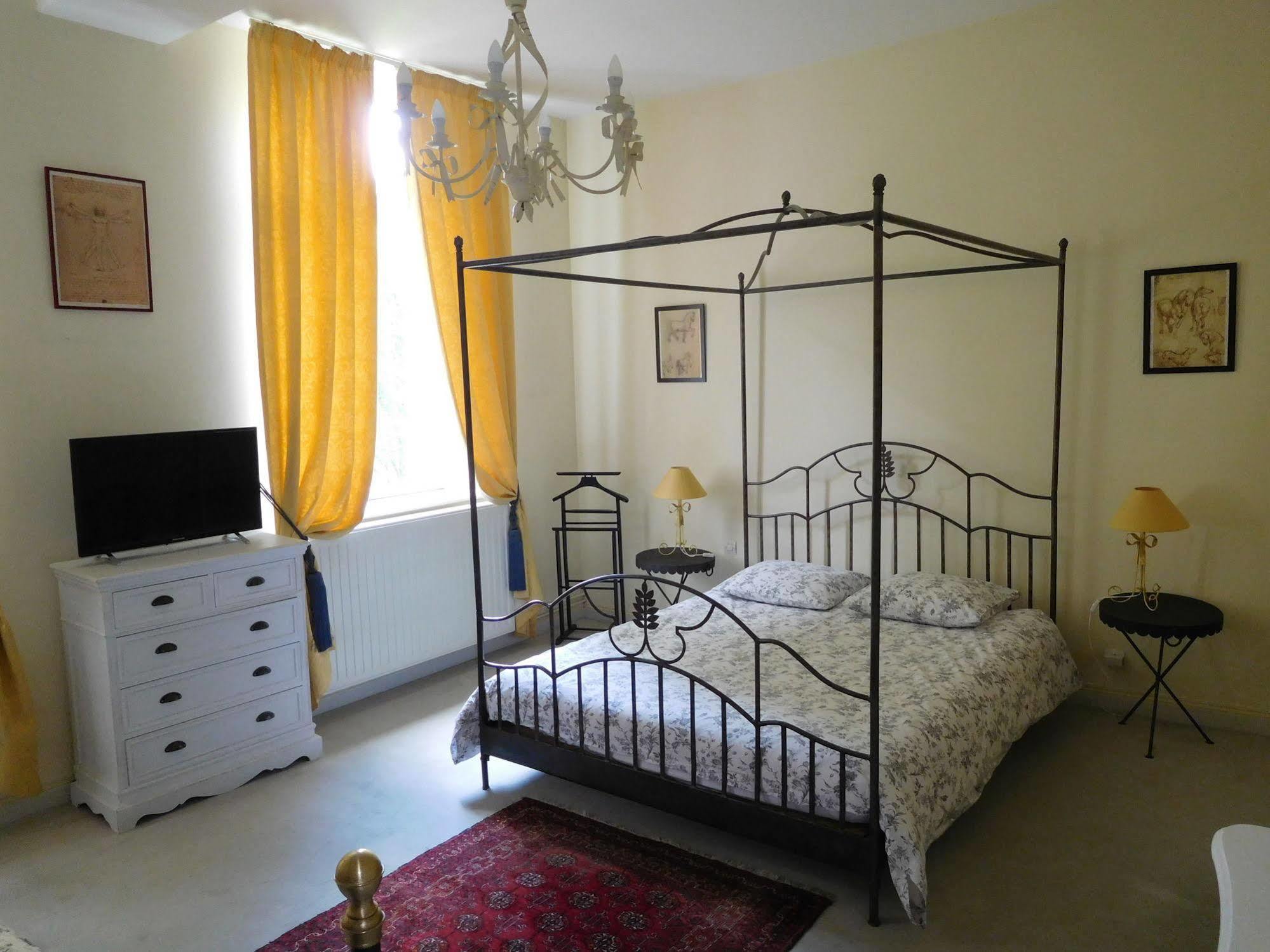 Chambres D'Hotes Chateau De Courcelette Hem Екстер'єр фото