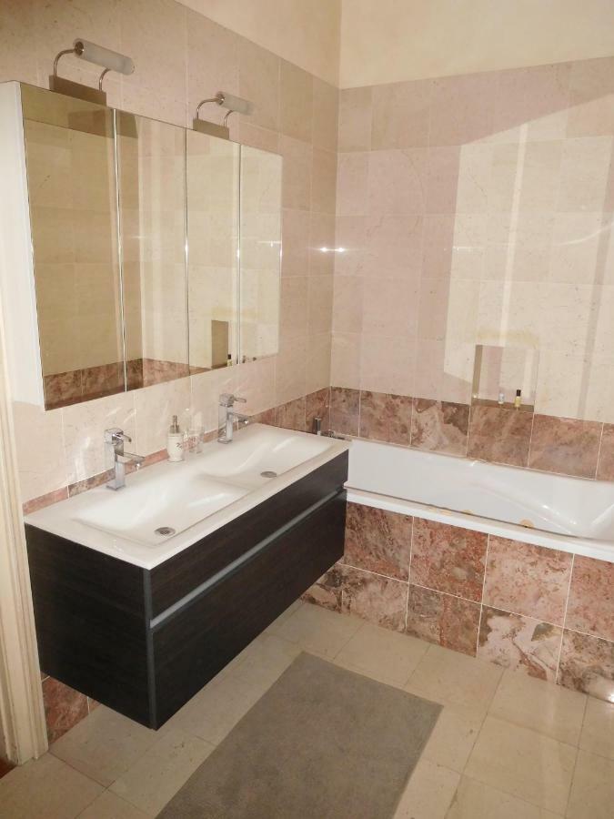 Chambres D'Hotes Chateau De Courcelette Hem Екстер'єр фото
